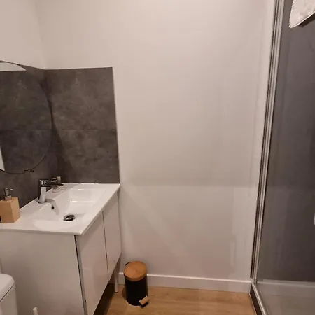 Apartman Droite Calme Proche Gare Climatisation *