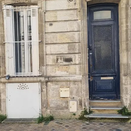 Appartement Droite Calme Proche Gare Climatisation *