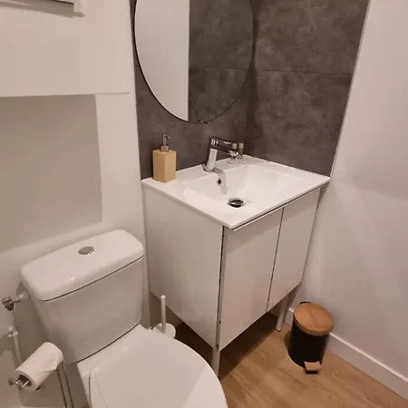 Droite Calme Proche Gare Climatisation Μπορντό